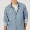 Men's Wrangler Retro Button Down Shirt #112317202